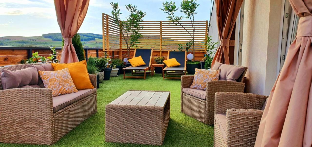Târgu-Mureş Hoobee Home & Rooftop Terrace מראה חיצוני תמונה